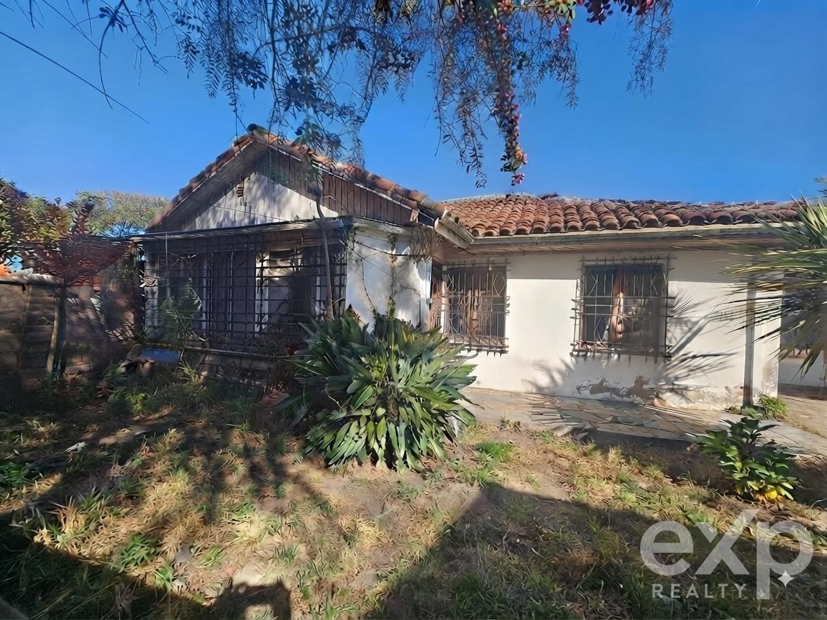 Casa en venta en San Bernardo, Colón Sur 959