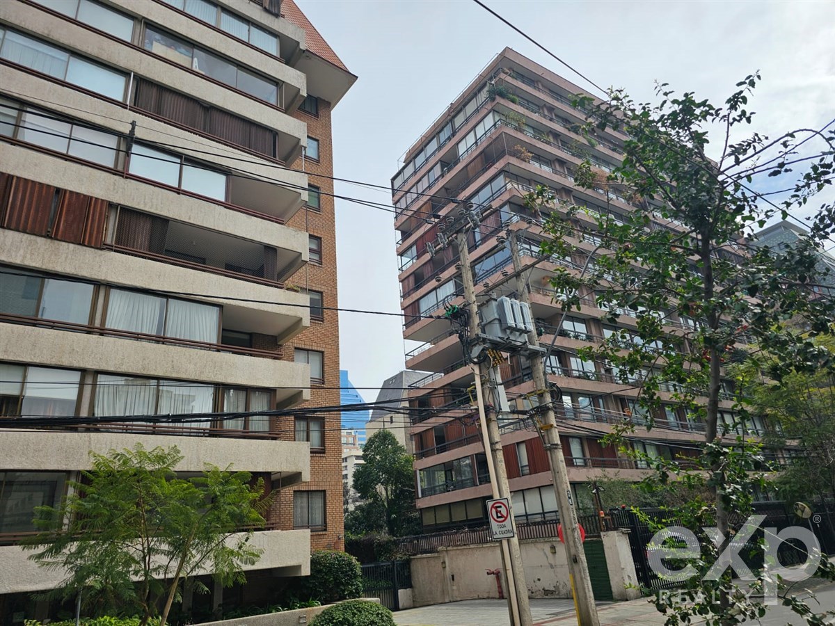 Departamento en venta en Las Condes, San Sebastian 2970