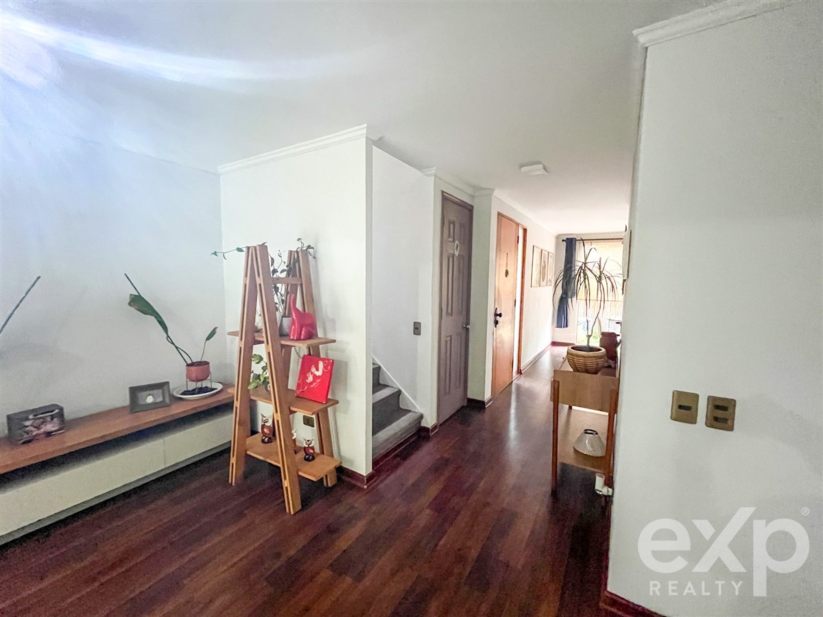 Casa en venta en Huechuraba, Santa Marta de Huechuraba 6950