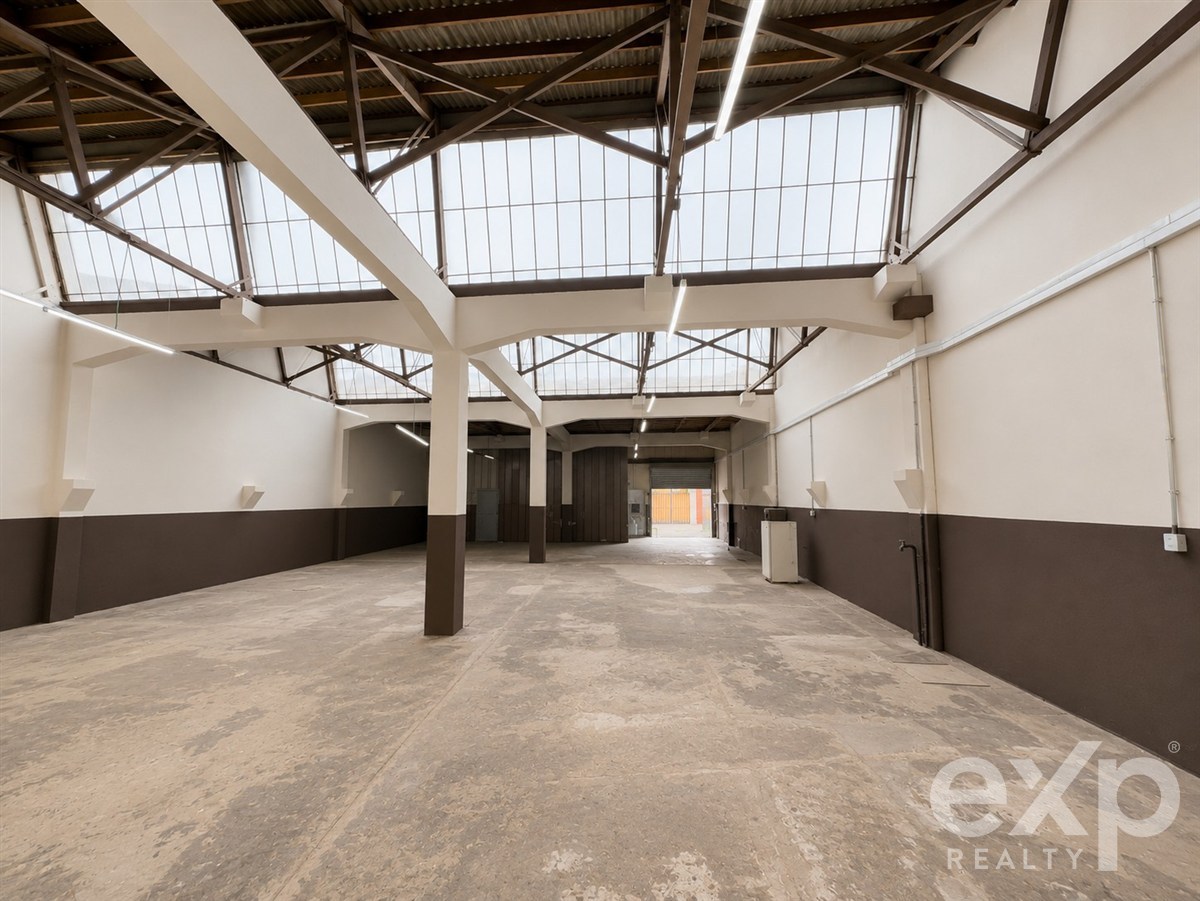 Bodega en alquiler en Independencia, Montau 1453