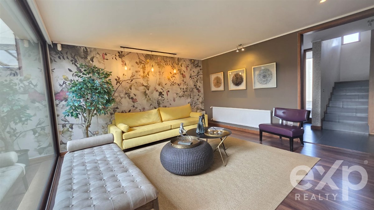 Casa en venta en Lo Barnechea, CAMINO DEL SOL 4450