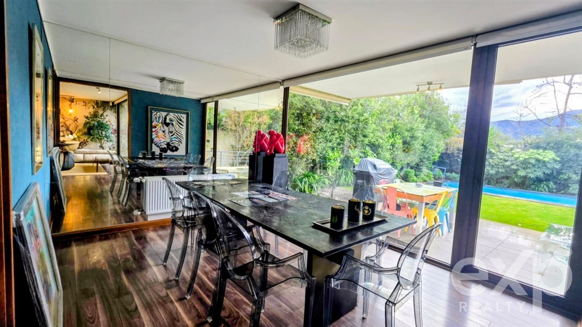 Casa en venta en Lo Barnechea, CAMINO DEL SOL 4450