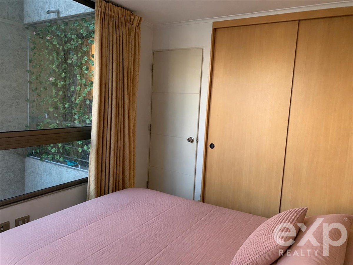 Departamento en venta en Santiago, Lord Cochrane 220