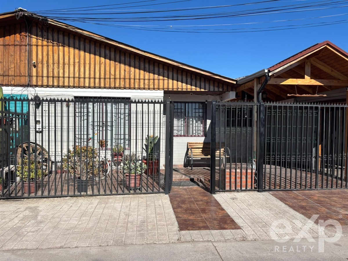 Casa en venta en Maipú, Volcan Huenqui 2824