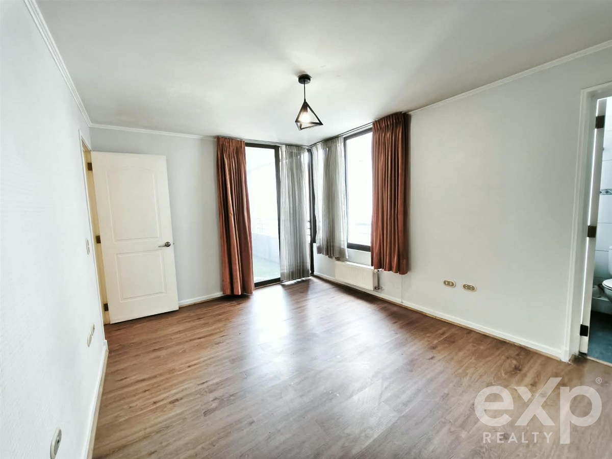 Departamento en alquiler en Santiago, catedral 1350