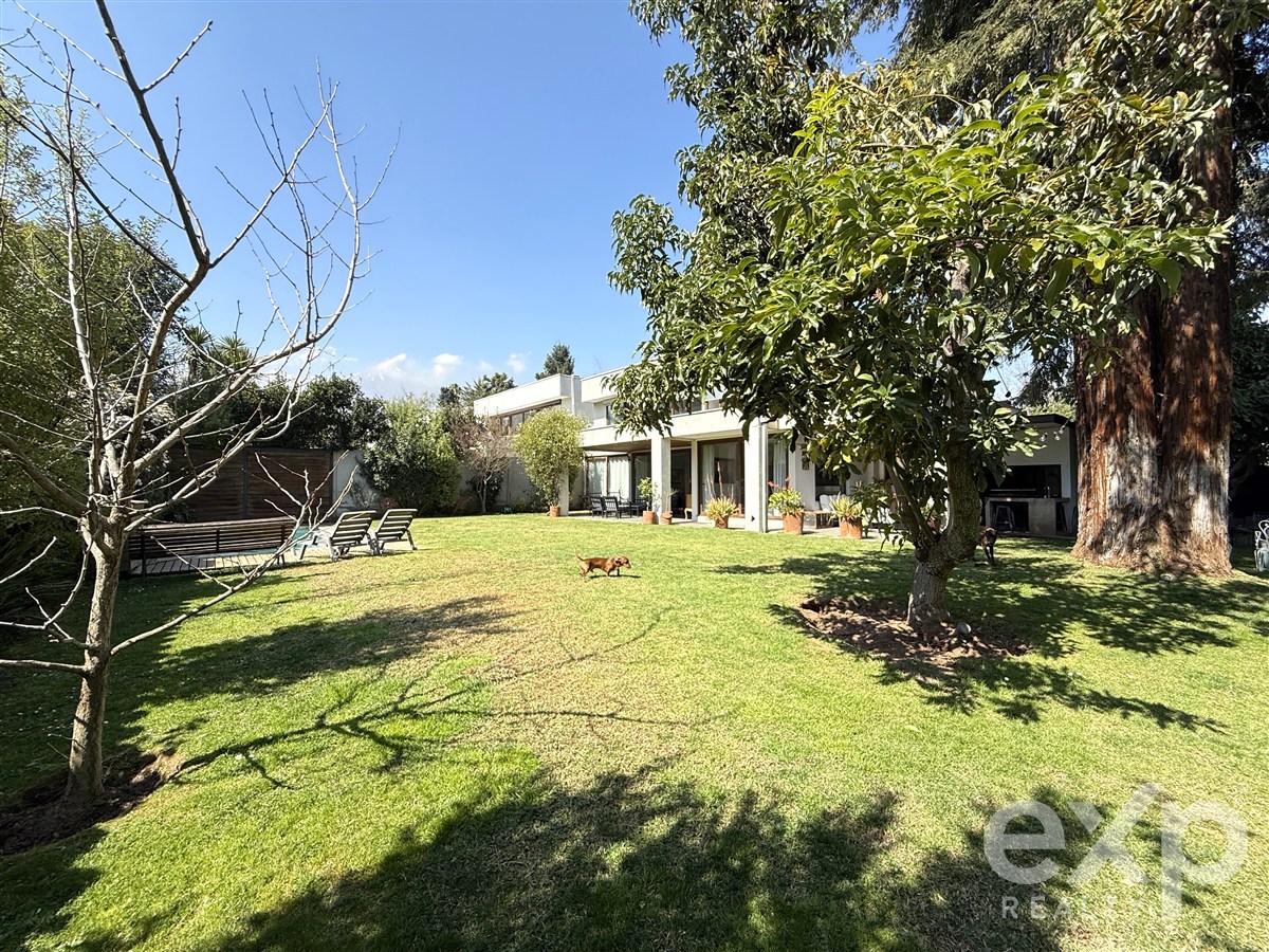 Casa en venta en Las Condes, Camino Mirasol 1490