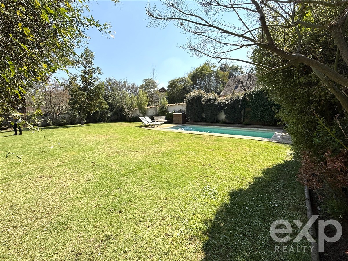 Casa en venta en Las Condes, Camino Mirasol 1490