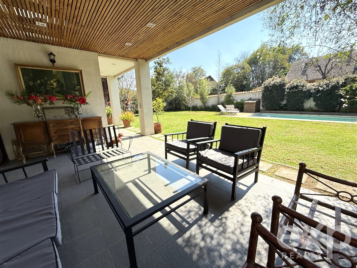 Casa en venta en Las Condes, Camino Mirasol 1490