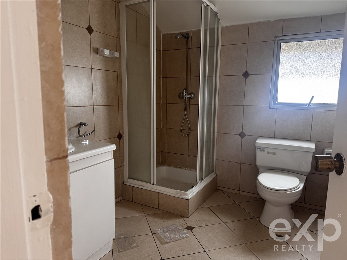 Casa en alquiler en Vitacura, Las Hualtatas  7501
