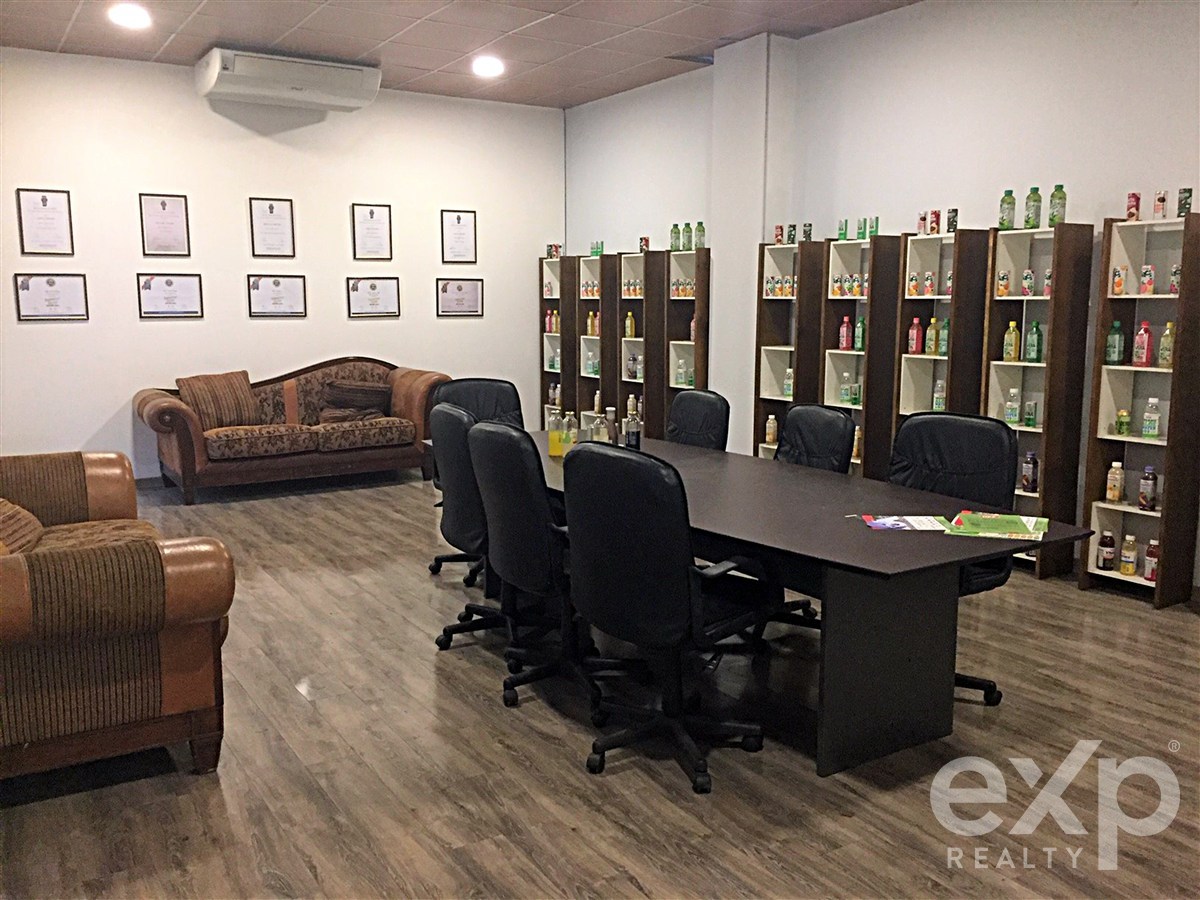 Local Comercial en alquiler en Santiago, Mapocho 2818