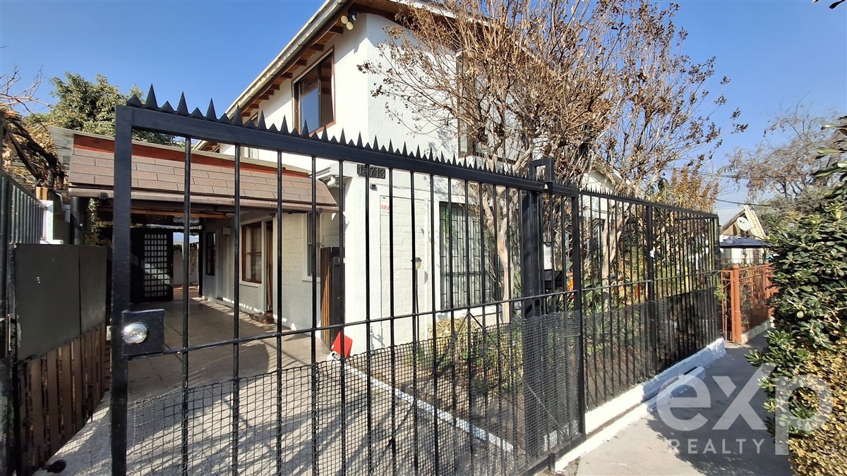 Casa for rent in Lo Barnechea