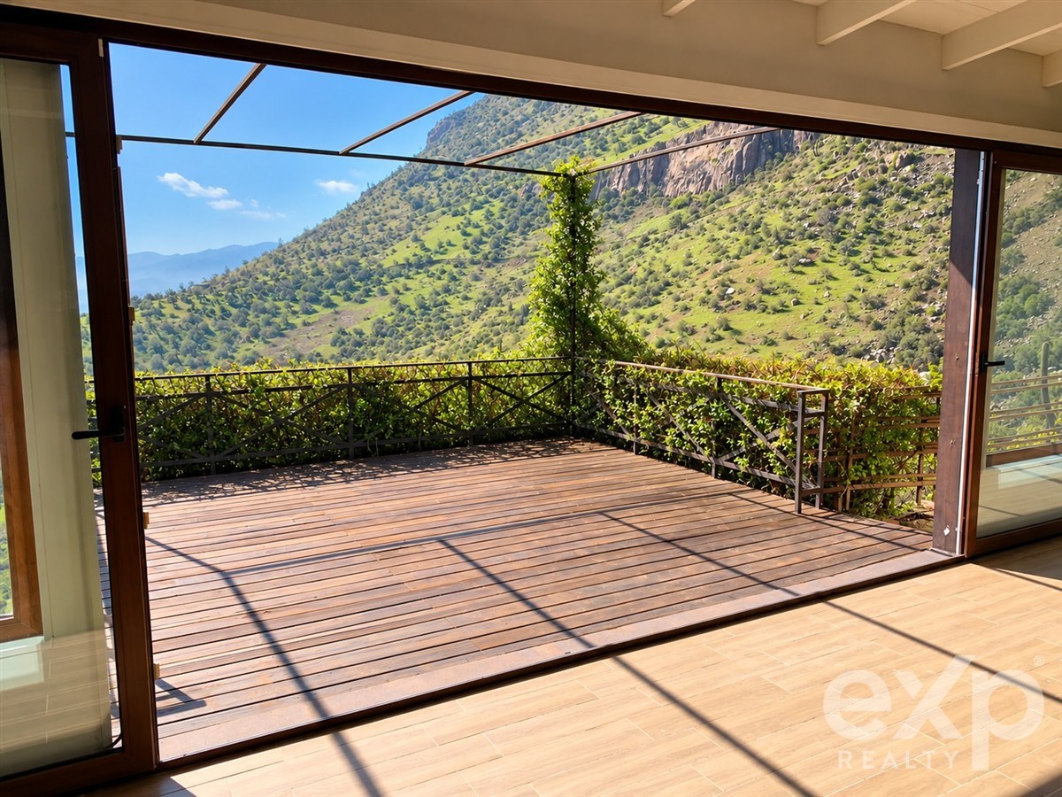Casa en alquiler en Colina