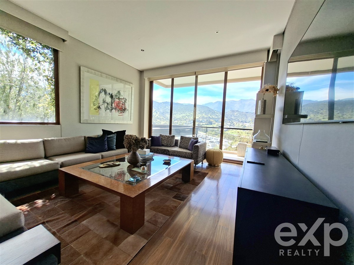 House for sale in Lo Barnechea