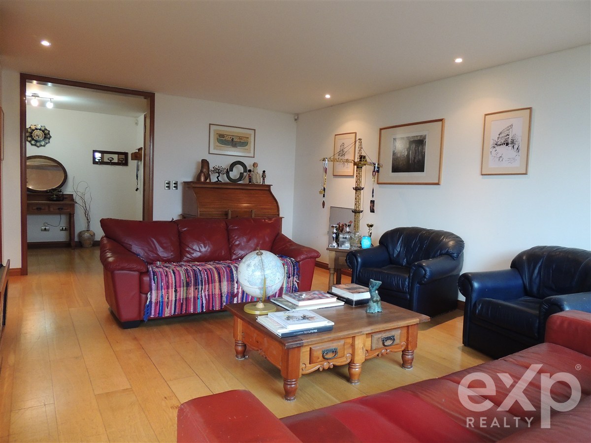 Apartment for sale in Vitacura