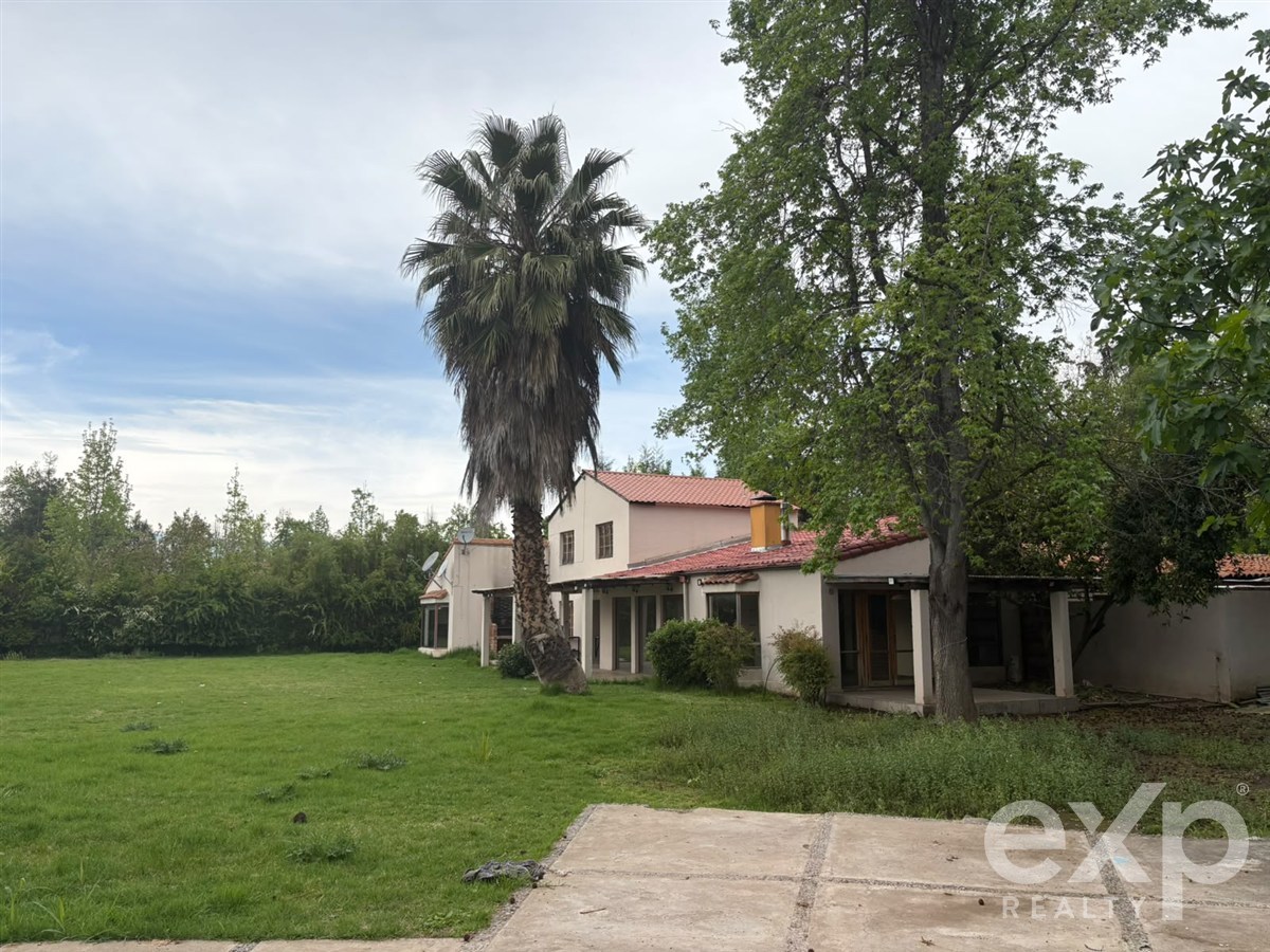 Casa en alquiler en Colina