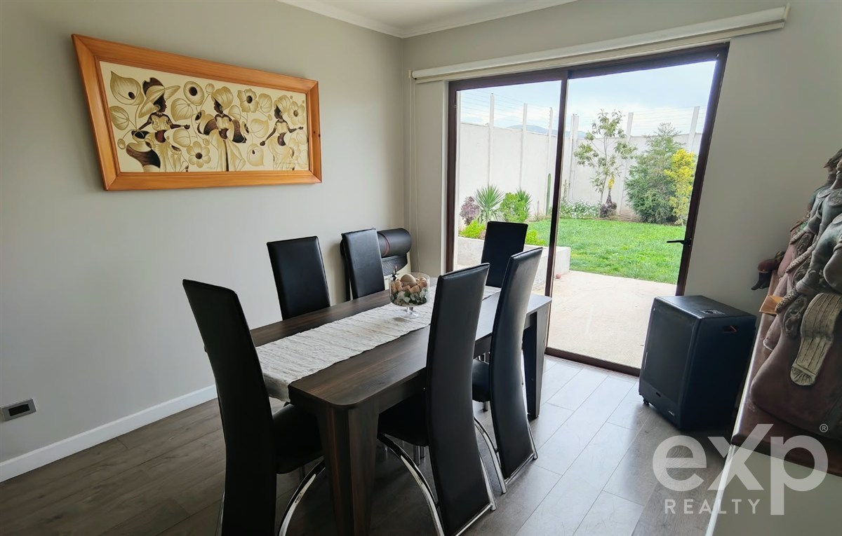 Casa en alquiler en Colina