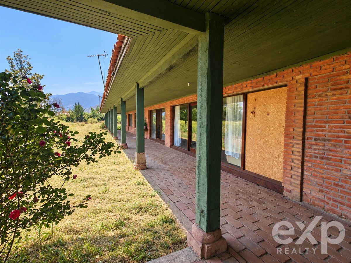 House for sale in Mostazal, 420 m²