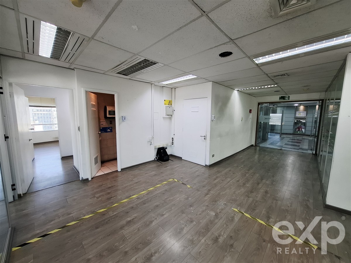 Office for rent in Santiago