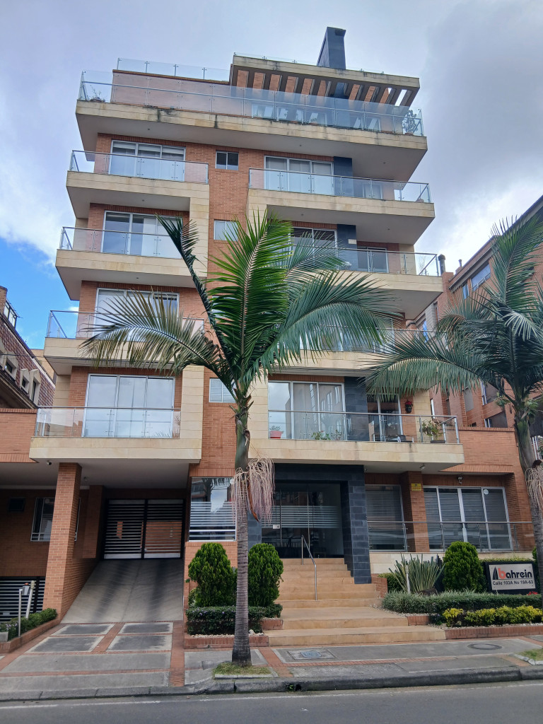 APARTAMENTO en venta en Bogotá, CL 103A 19A 63, 164 m²
