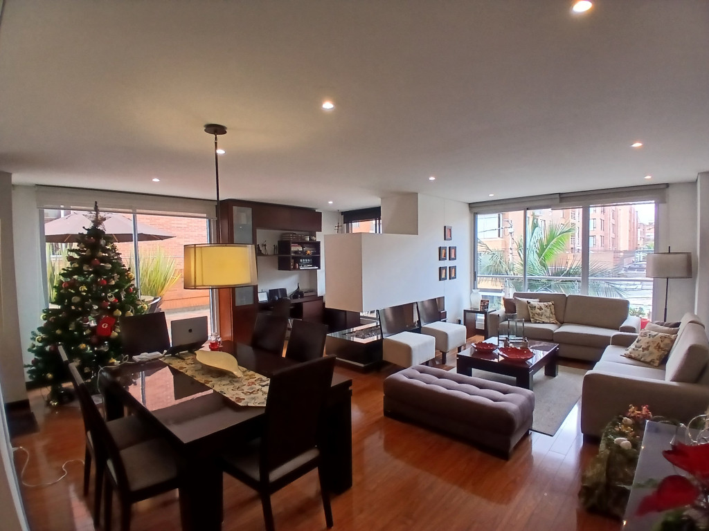 APARTAMENTO en venta en Bogotá, CL 103A 19A 63, 164 m²