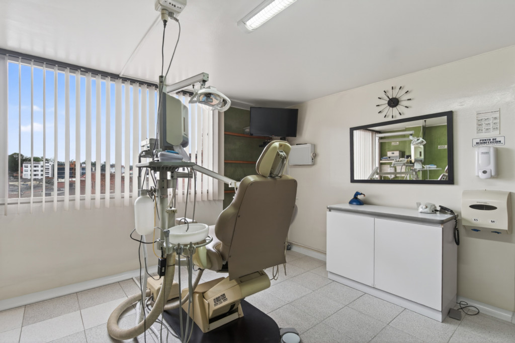 MEDICAL OFFICE in Bogotá 2