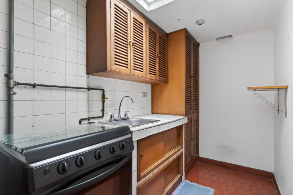 CASA en venta en Bogotá, Calle 46 # 52-13, 269 m²