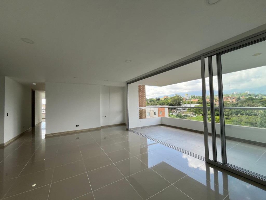 APARTAMENTO en venta en Cali, Calle 20 No. 118 - 52, 158 m²