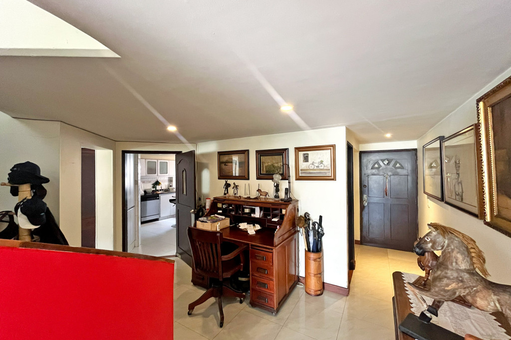 APARTAMENTO en venta en Bogotá, Carrera 16 # 96 46, 166 m²