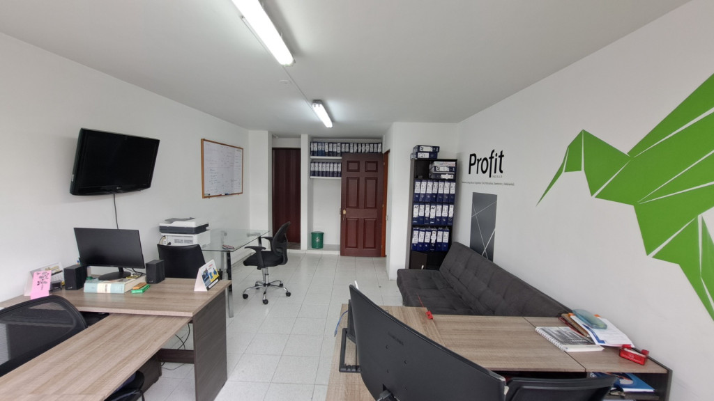 OFICINA en venta en Bogotá, CARRERA 8 No. 18 - 27, 57 m²