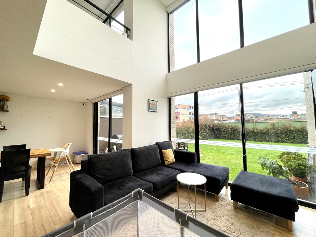 CASA en venta en Chía, CARRERA 5 ESTE # 9-41 Chia, 167 m²