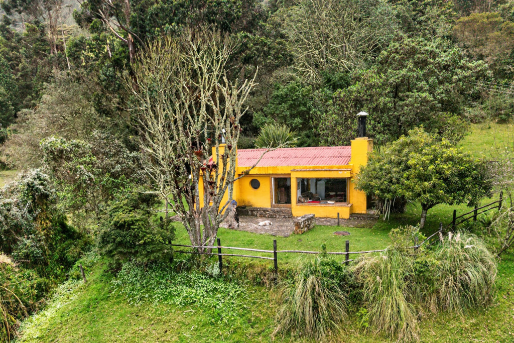 FINCA en venta en Sesquilé, Finca Los Robles Sesquilé, Vereda Espigas. Refugio en la Montaña, 80 m²