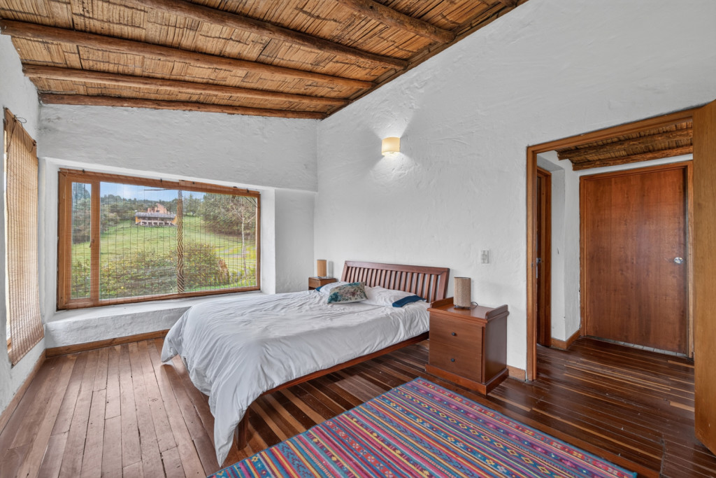 FINCA en venta en Sesquilé, Finca Los Robles Sesquilé, Vereda Espigas. Refugio en la Montaña, 80 m²