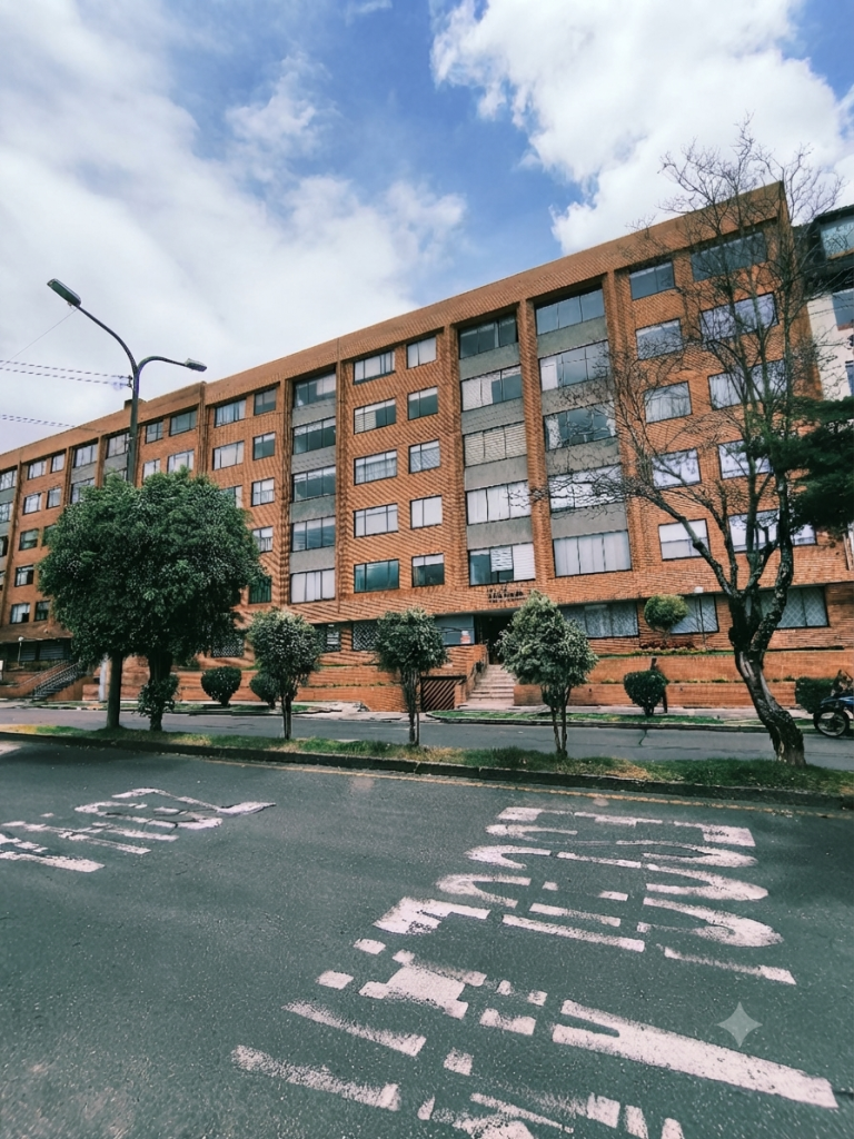 APARTAMENTO en venta en Bogotá, CL 113 No 57 - 46, 119 m²