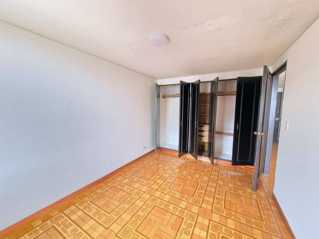 APARTAESTUDIO en venta en Bogotá, Carrera 13 # 38, 48 m²