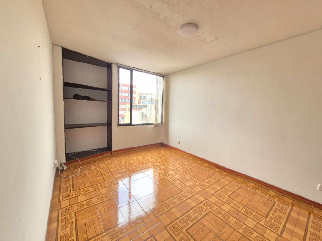 APARTAESTUDIO en venta en Bogotá, Carrera 13 # 38, 48 m²