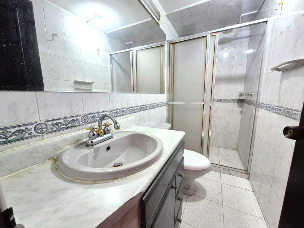 APARTAESTUDIO en venta en Bogotá, Carrera 13 # 38, 48 m²