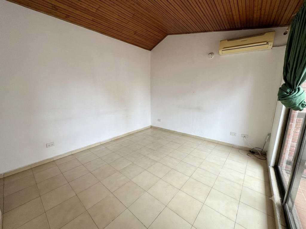 CASA en venta en Cali, Fuentes de Camino Real IV, 87 m²