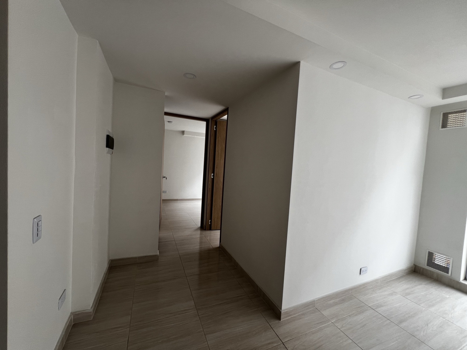 APARTAMENTO en venta en Bogotá, Calle 5A Sur # 81-80, Kennedy, Bogotá, D.C., Colombia, 37 m²