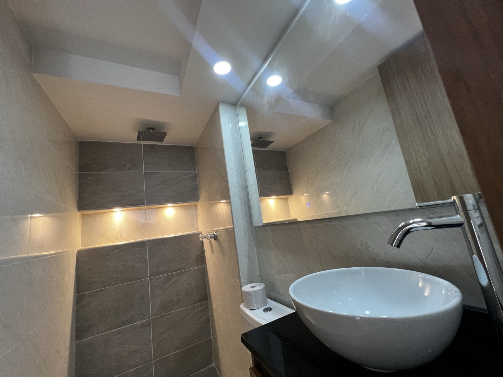 APARTAMENTO en venta en Bogotá, Calle 5A Sur # 81-80, Kennedy, Bogotá, D.C., Colombia, 37 m²