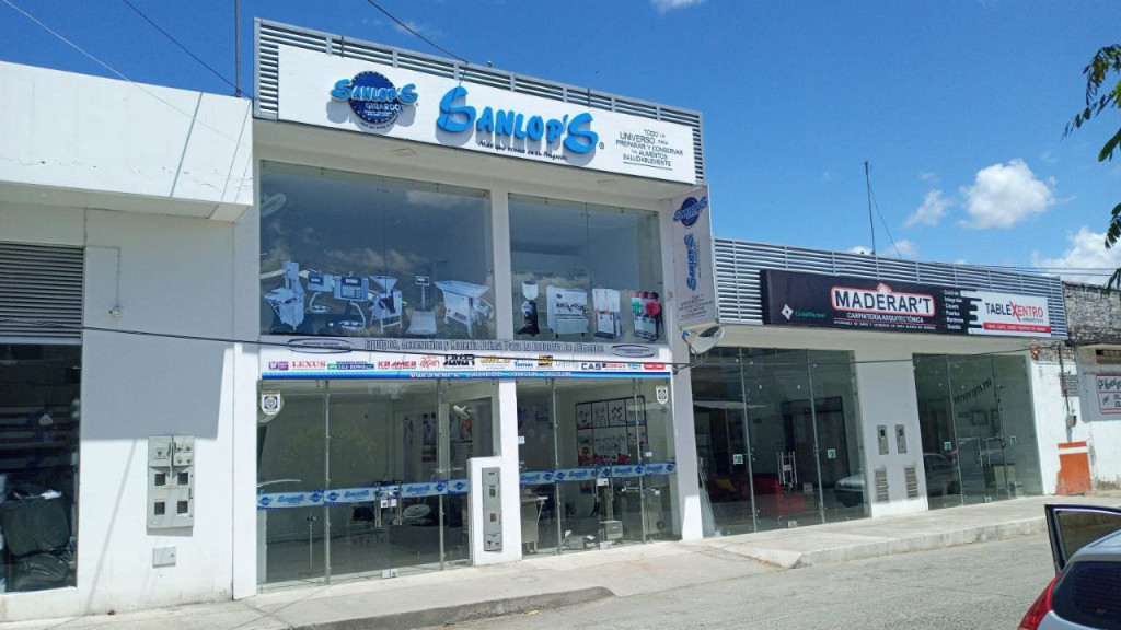 LOCAL en Girardot 