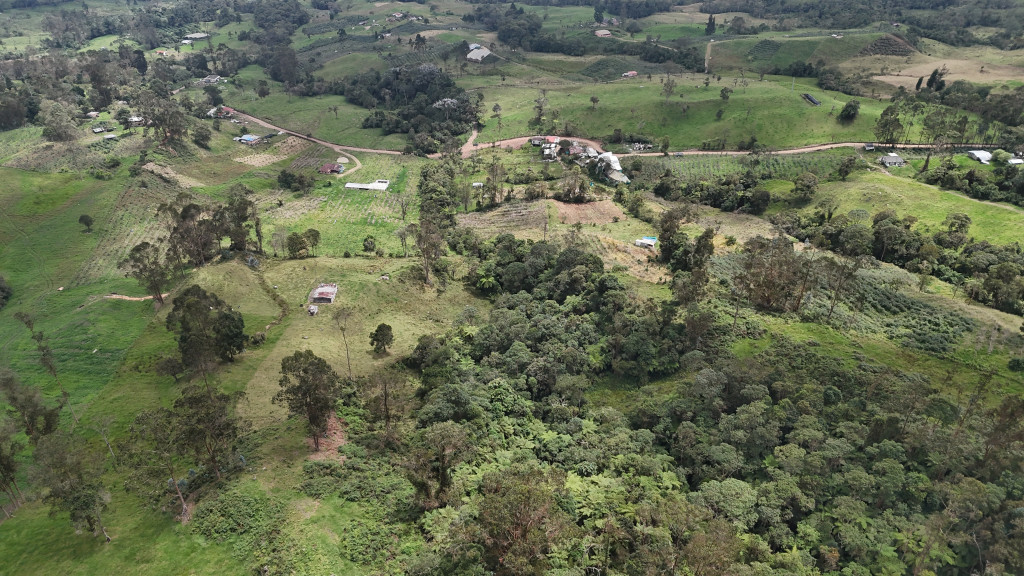 FINCA en venta en Silvania, Vereda Aguabonita Sector Monterrico, 60 m²