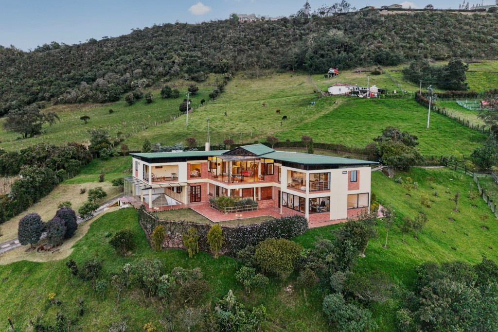 CASA en venta en Guatavita, Vereda Carbonera Baja, Guatavita, 650 m²