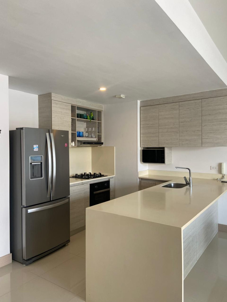 APARTAMENTO en venta en Cartagena, Km 5 vía al mar, sector Manzanillo del Mar, 110 m²