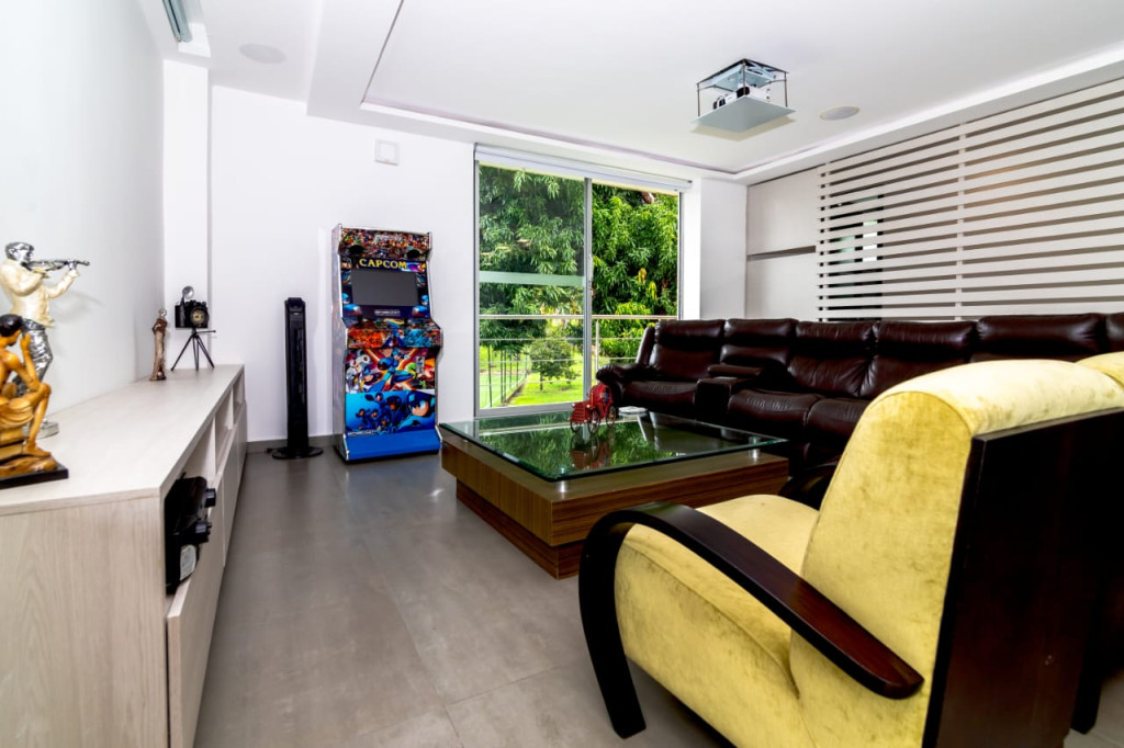 FINCA en venta en Melgar, Finca el Sobregiro Vereda Guacamayas, 2400 m²