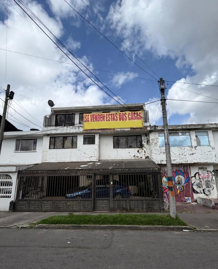 LOTE en venta en Bogotá, CL 24B 44A 31, 198 m²