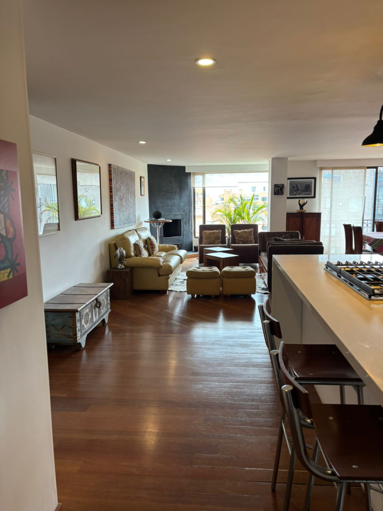Apartment for sale in Bogotá, carrera 1este #76a-24, 158 m²