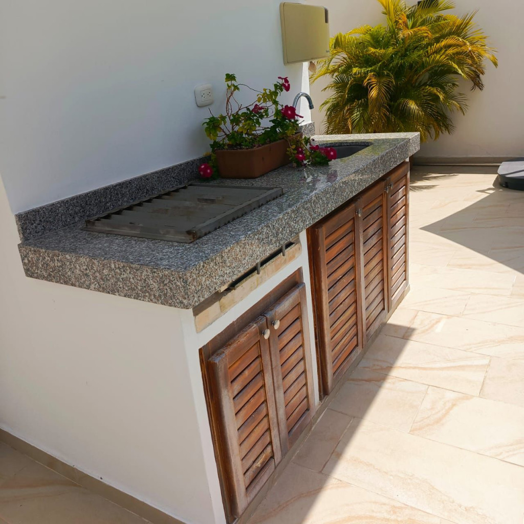 CASA CAMPESTRE en venta en Ricaurte, Conjunto residencial, 84 m²