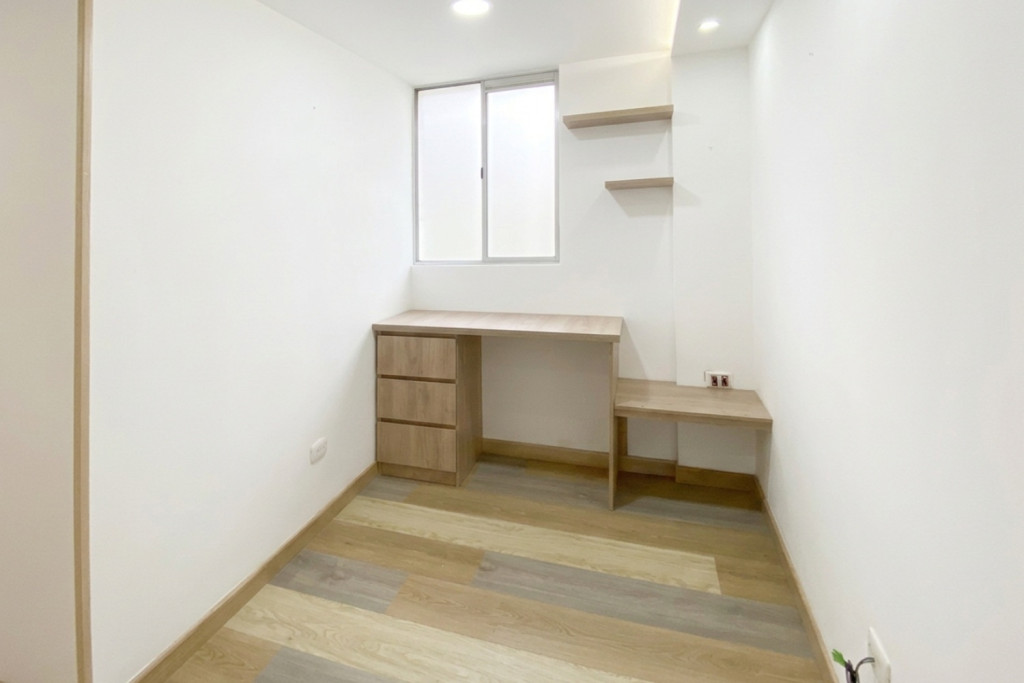 Apartment for sale in Madrid, CALLE 6 SUR 23-137, 62 m²