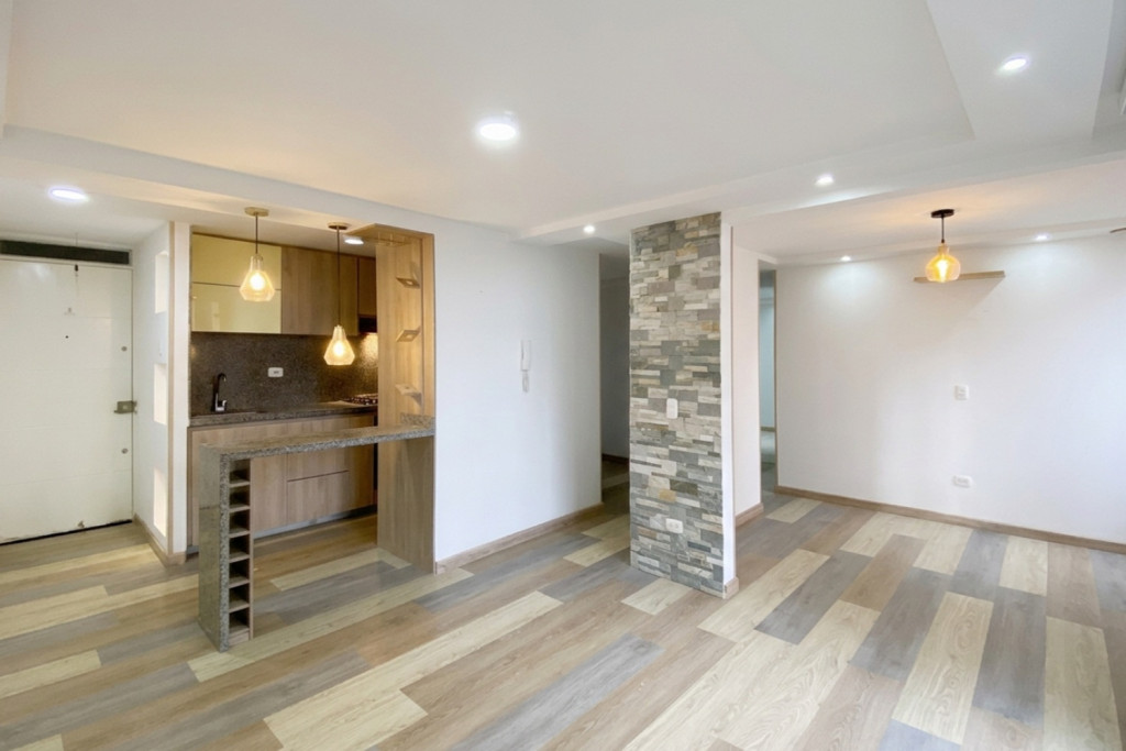 Apartment for sale in Madrid, CALLE 6 SUR 23-137, 62 m²