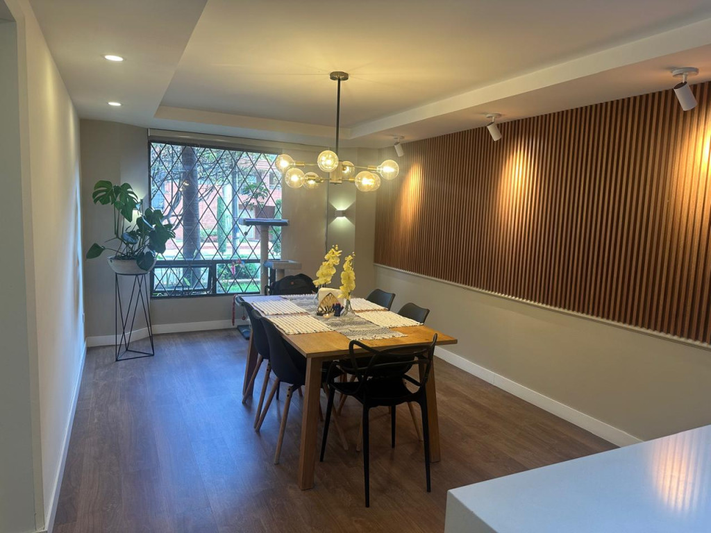 Apartment for sale in Bogotá, CL 104 # 21 34, 168 m²
